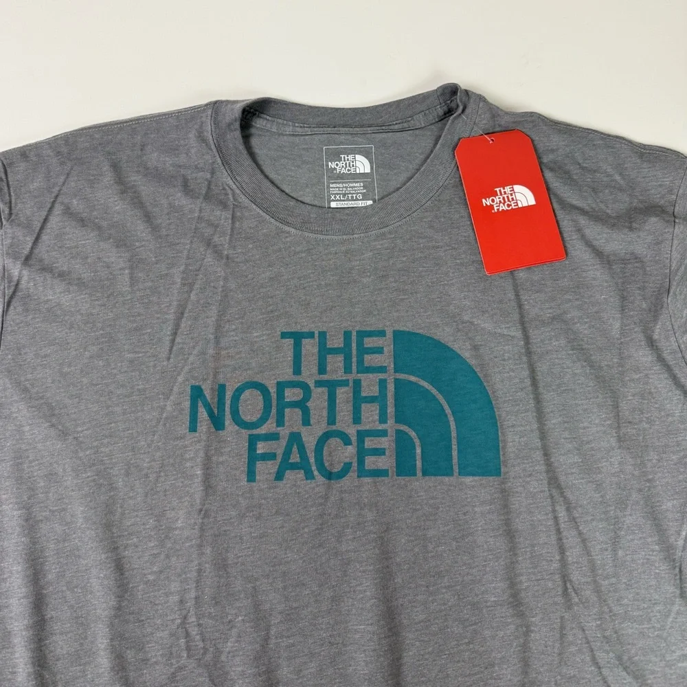 The North Face Standard Fit T-Shirt Bundle of 2 NWT Graphic Logo Tees New XXL - Picture 5 of 6